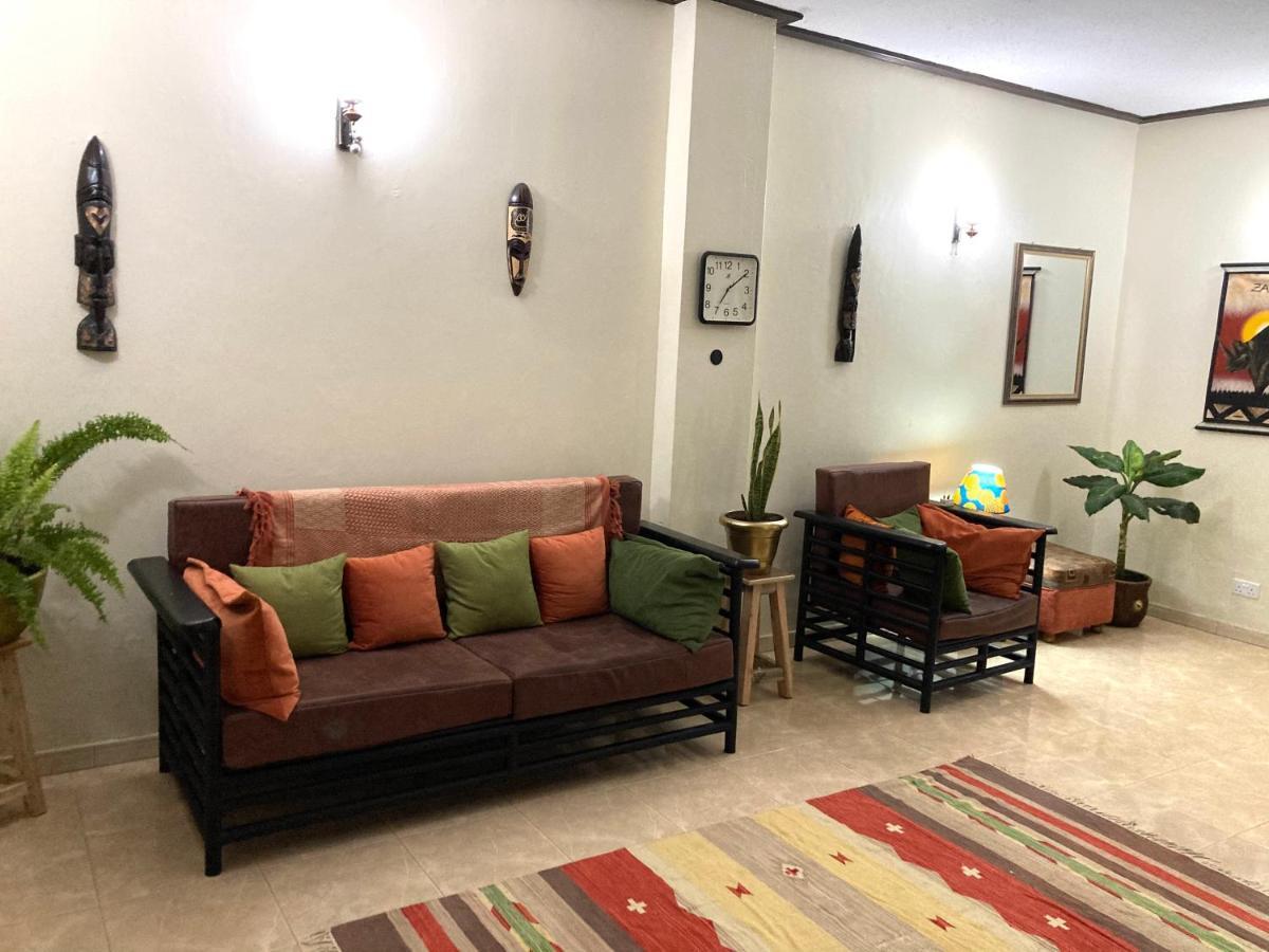 Okra House Hotel Entebbe Exterior photo